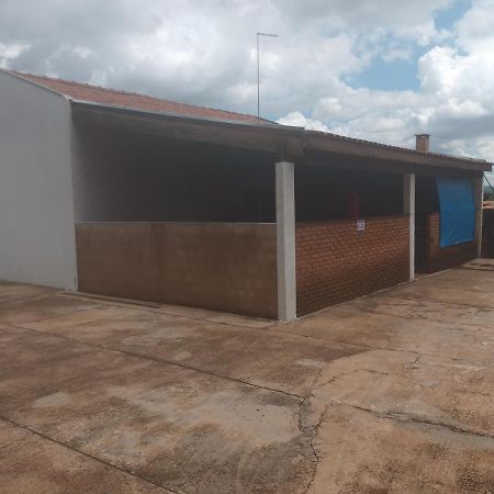 Casa Em Brotas, Wifi, Espaco Todo E Pet Friendly Exterior photo